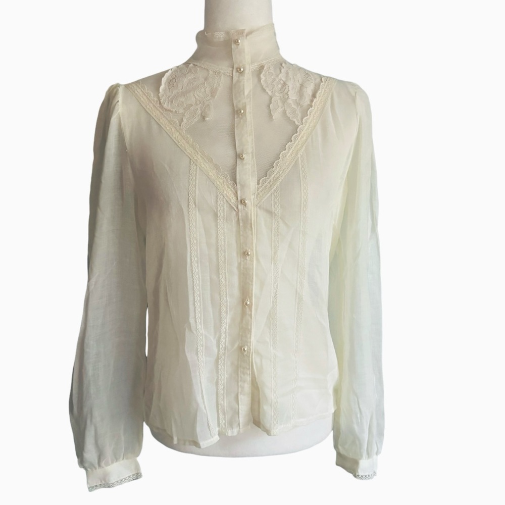Jessica’s Gunnies Gunne Sax Vintage 70’s Cream Blouse
